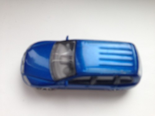 Realtoy ca. Hot Wheels - Matchbox Gr.- Volkswagen VW Touareg (I) - 1:61 - Imagen 11 de 12