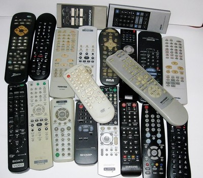 20 DVD VCR TV Remote Control Resale Lot  Samsung, Sharp, Sony, Etc -Nice Shape