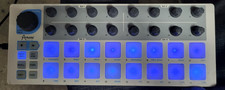 Arturia BeatStep 16-pad MIDI Controller / 16-...
