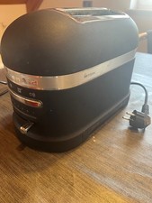 KitchenAid ARTISAN 5KMT2204EBK  2-Scheiben-Toaster - Gusseisen Schwarz