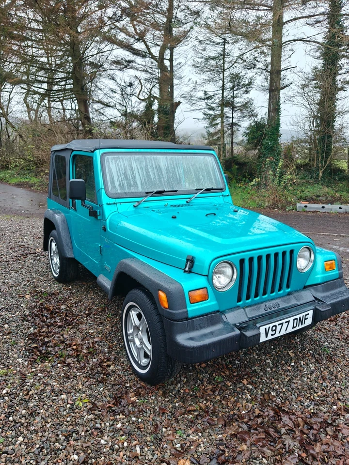 1997 Jeep Wrangler 4.0 Sport 2dr CONVERTIBLE PETROL Manual -LOW MILEAGE! - Image 4 of 4