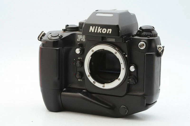 Lot 74 - A Nikon F4 35mm SLR Camera