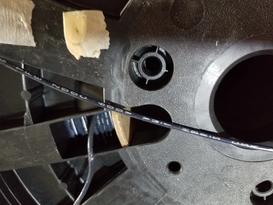 Fio de conexão/chumbo Harbour #18awg UL-1199 prata (SPC) PTFE 200C 600V preto/50 pés - Imagem 3 de 4