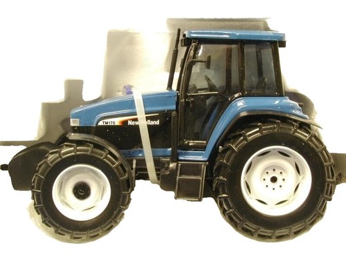 AMT Autocar A64B Tractor Vintage Model Kit 1:25 Scale Still Sealed