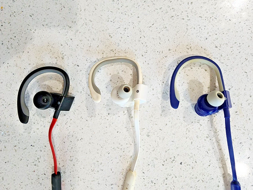 FOR PARTS OR REPAIR Lot of (3) Beats by Dr Dre Powerbeats 2 Wireless Headphones - Picture 4 of 6