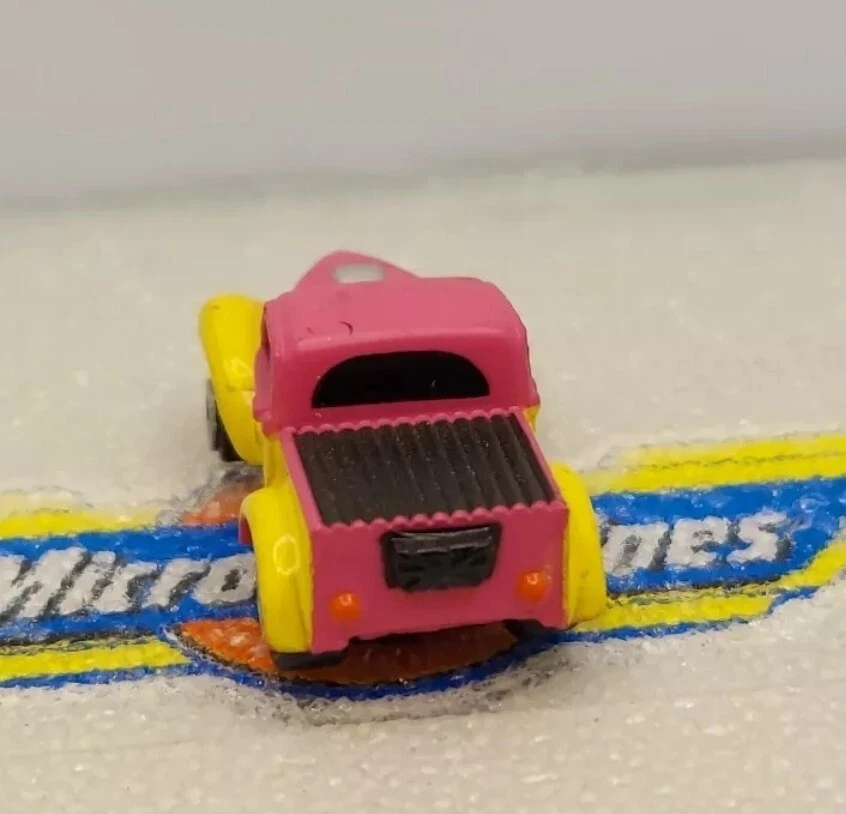 Micro Machines, 1999 Hasbro, Pink Willys Pickup, #1 Hot Rods Collection - Image 3 of 4