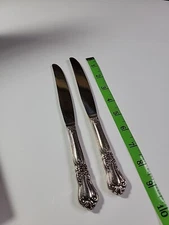 2 Oneida VALLEY ROSE Silverplate Wm A Rogers 1956 Silverware  Table Knives Pair