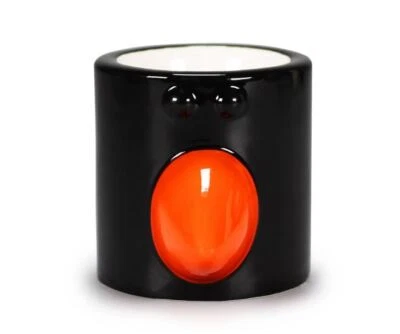 OFFICIAL WALLACE AND GROMIT FEATHERS MCGRAW EGG CUP NEW IN GIFT BOX HMB