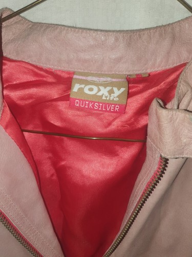 TRUE VINTAGE LEATHER JACKET BY ROXY LIFE QUIKSILVER SIZE 2 32 CHEST - Foto 2 di 6