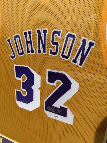 NBA MAGIC JOHNSON #32 Los Angeles Lakers Framed Autographed Basketball Jersey - Picture 6 of 9