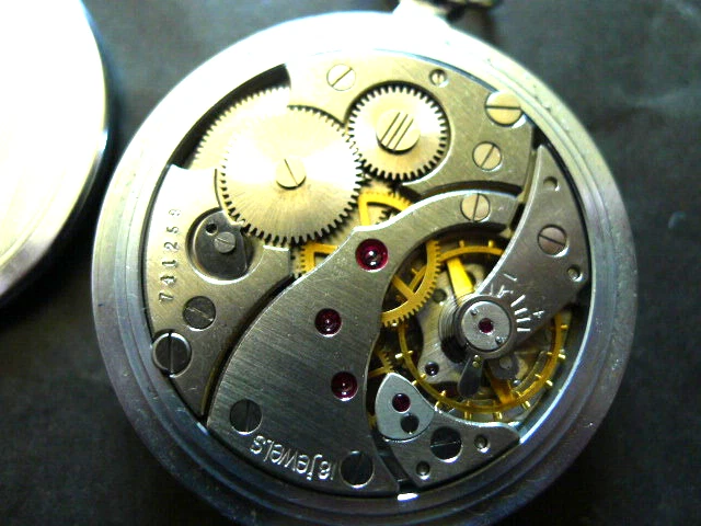 Reloj Bolsillo Sekonda 18J Caja Cromada Caballeros Frente Abierto Cuerda Manual .45mm. TLC.