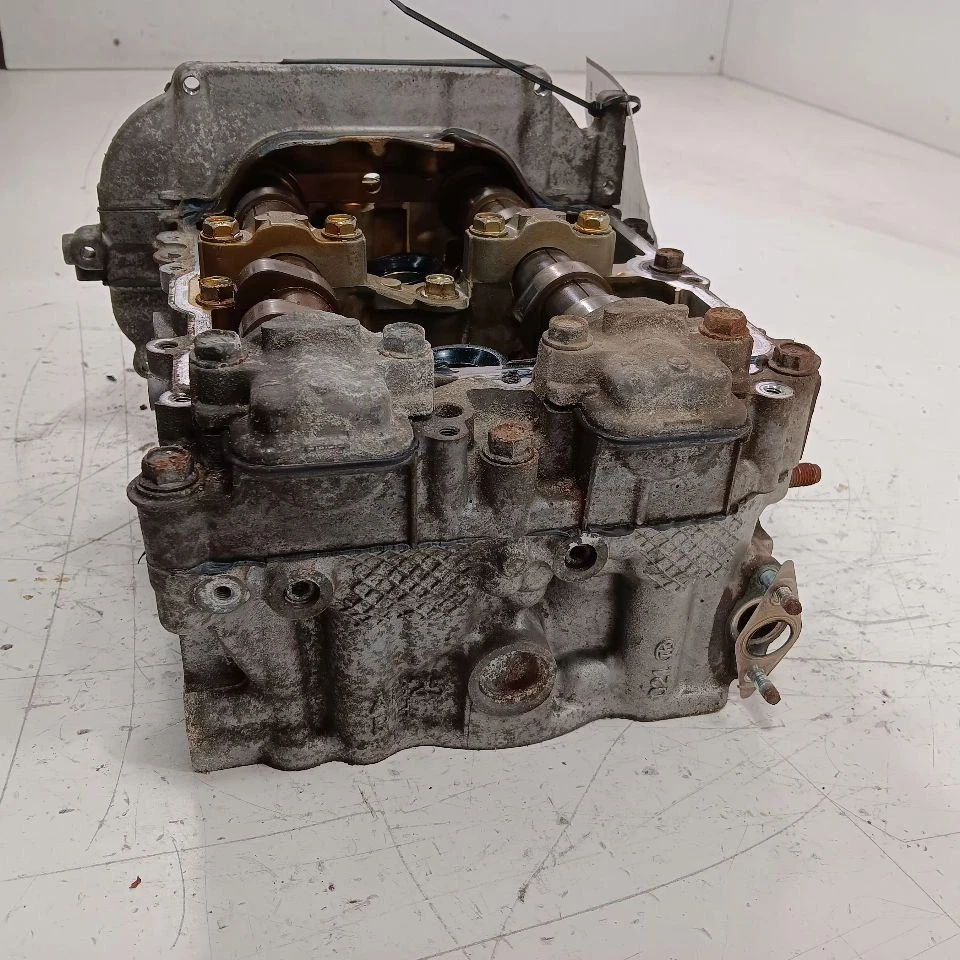 乘客右发动机气缸盖 2.4 升 适合 15 - 19 斯巴鲁 Legacy — 第 4/4 张图片