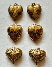 lot of 6 heart charms pairs l gold plated and 2 brass larger heart 3/4 of 1"