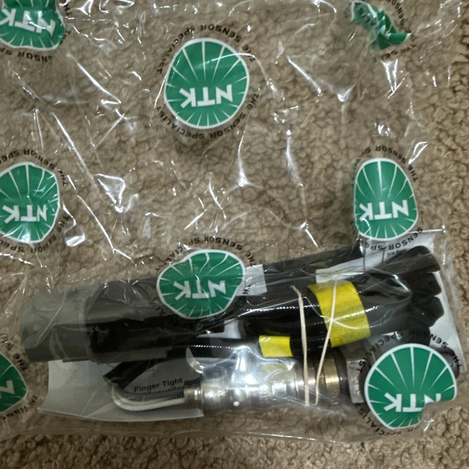 Sensor de oxígeno aguas abajo O2 NTK 25162 para Hyundai Santa Fe XG350 Kia Amanti Foto 3 de 4