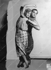 81bx01-218 dance team Grace & Kurt Graff show As Thousands Cheer 81bx01-218 81bx