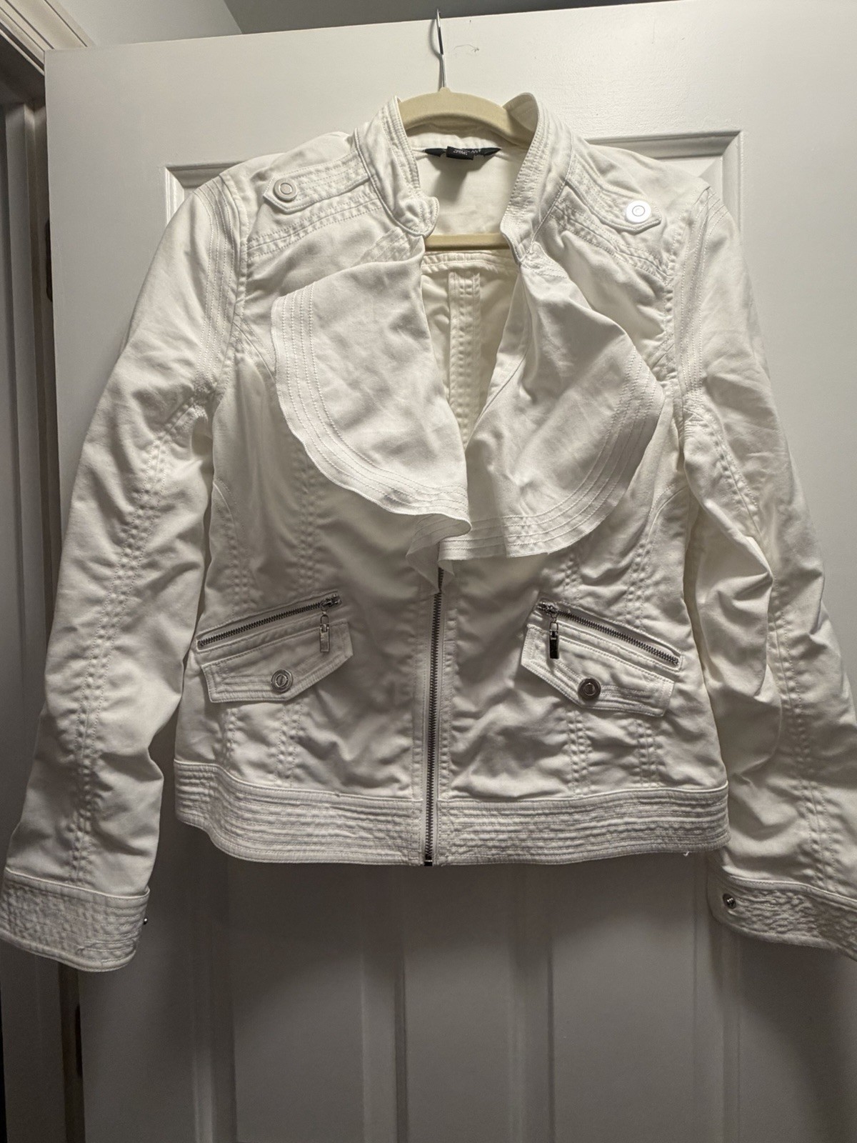 White House Black Market White Jacket Size 8