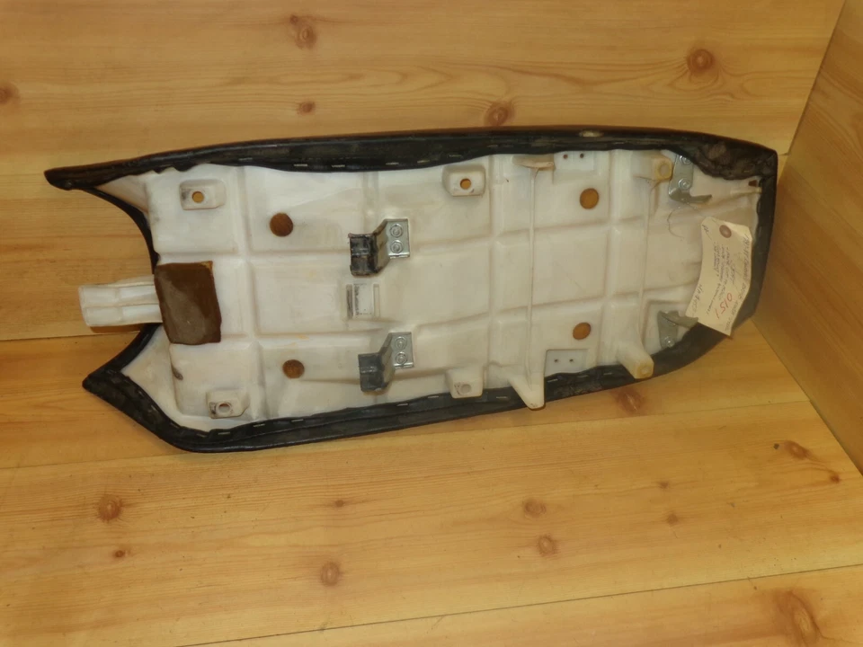 1987-1988 Kawasaki Ninja ZX750R ZX 750 R Ninja Seat with Seat Cover 53001-1494 - Image 3 of 3