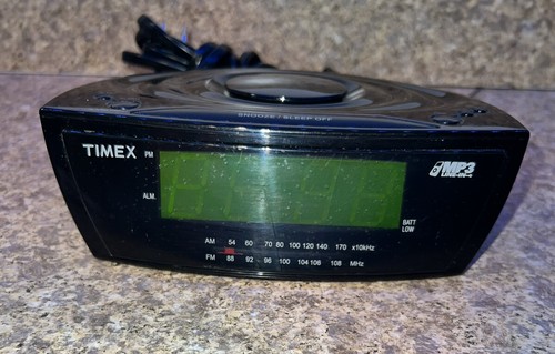 Timex Multi-Directional Sound Chamber Alarm Clock MP3 Player - T227BQ Tested - Picture 2 of 5
