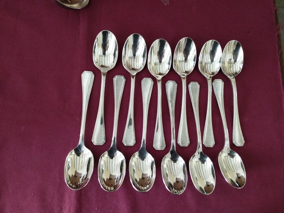 12 Cucchiaini In Metallo Argentato Christofle Modello America L 13,5 Cm - Immagine 2 di 4