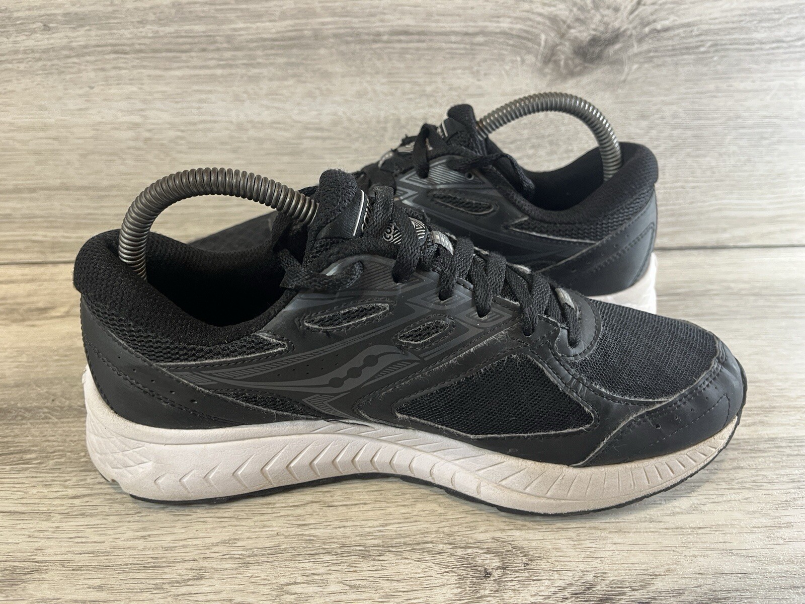 Saucony Women's Black Silver Lace Up Running Shoes Size 8 W S10560-1 thumbnail 6