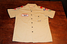 Boy Scouts of America BSA Men's Shirt Tan Large Sewn Patches Short Sleeve