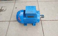 Elektromotor gebraucht funktionsfähig defekt 1 Befestigungsgriff