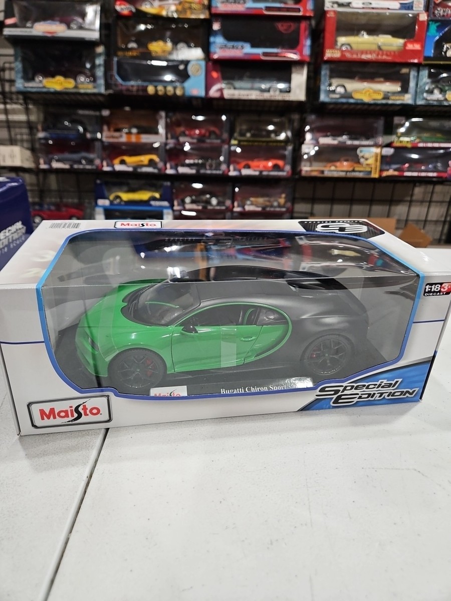 Maisto Special Edition Bugatti Chiron Sport - 1:18 Scale, Green