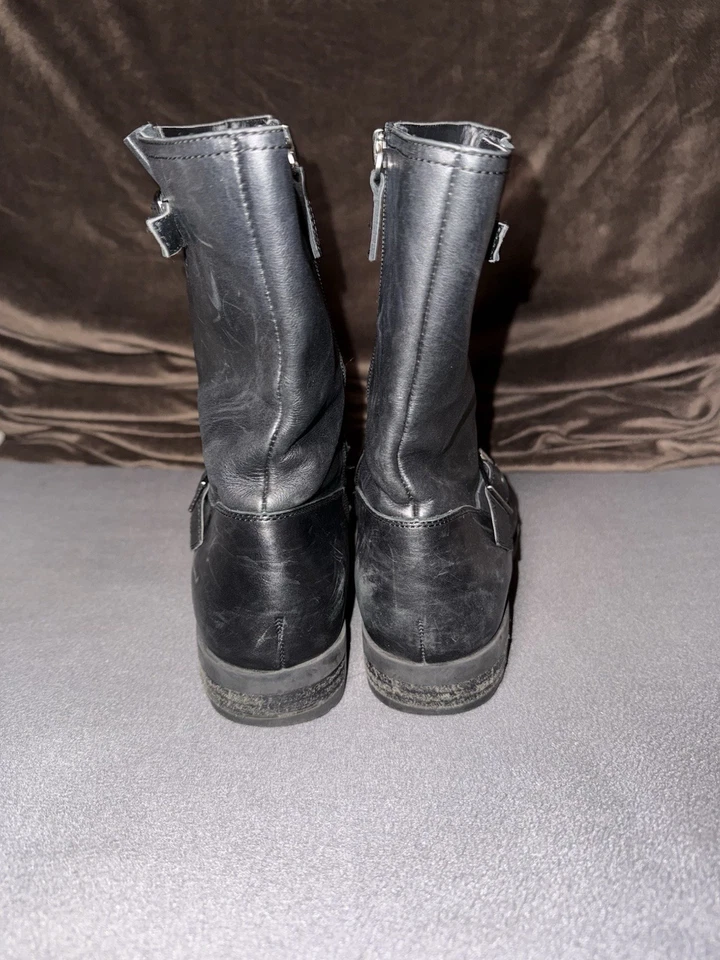 Tahari Daria black leather boots size 9 M Womens Shoes - Image 2 of 4