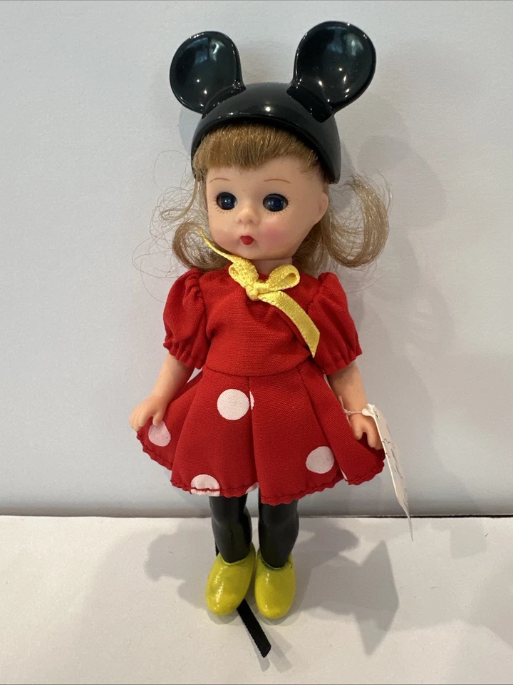 McDonald's Happy Meal, Madame Alexander vestida como Minni, Mike Mouse colecionável - Imagem 3 de 4