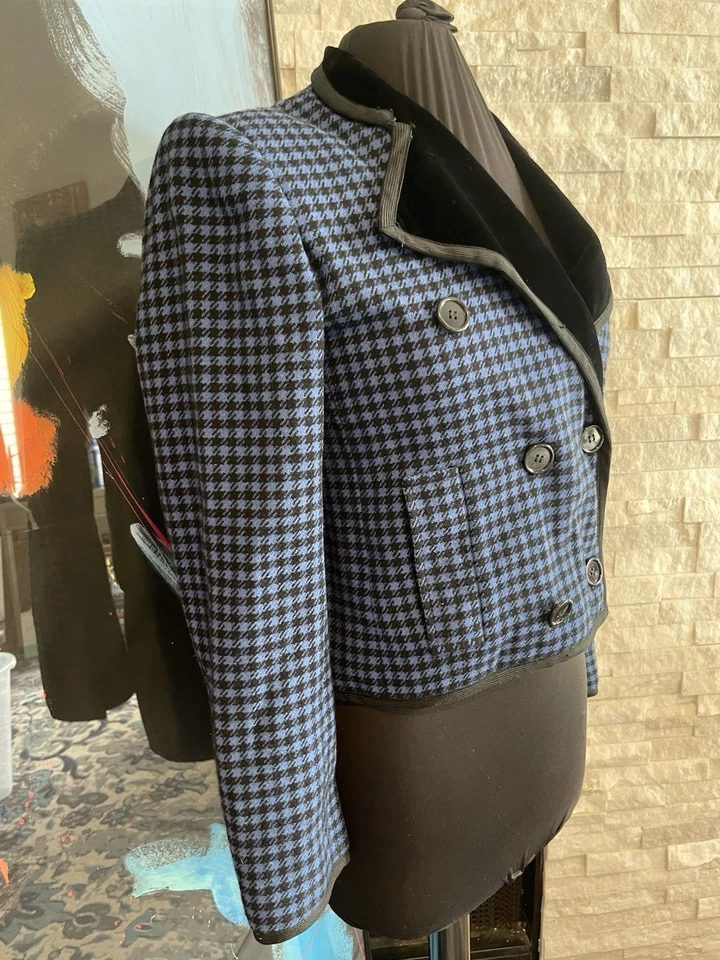Jaqueta de veludo vintage Oscar De La Renta azul preta xadrez xadrez cropped tamanho 4 - Imagem 2 de 4