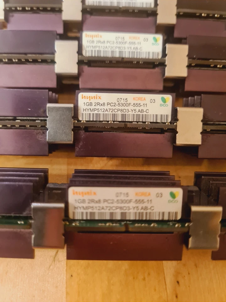 4GB (4x1) Hynix Mac Pro PC2-5300F-555-11 - Heatsink - Image 3 of 3