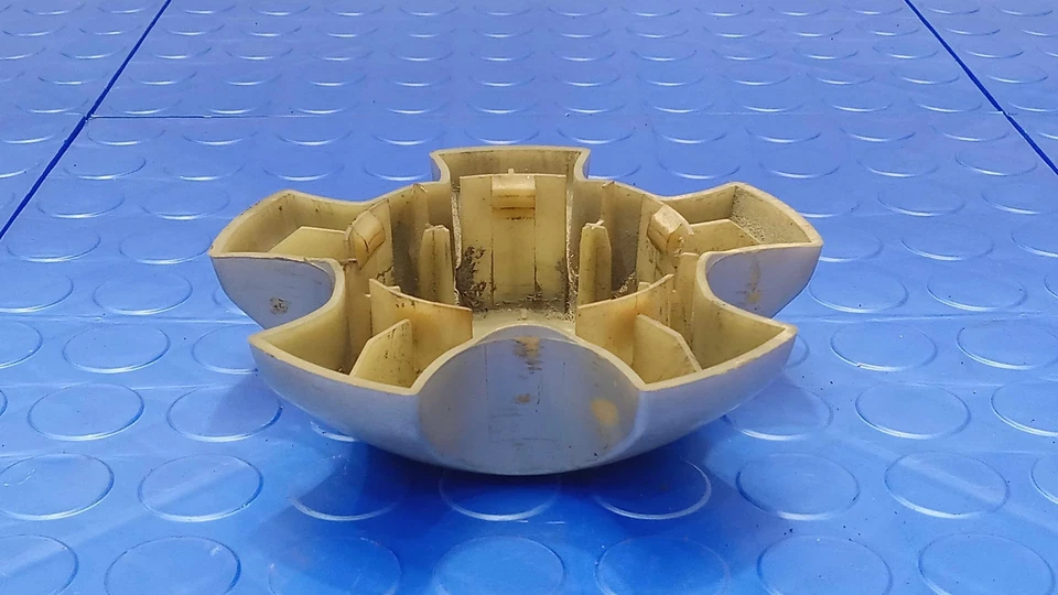 Tapa central de rueda de acero genuino OEM 4260342060 2001-2005 Toyota RAV4 Foto 4 de 4