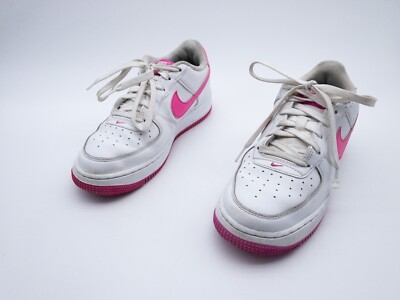 Nike Air Force 1 Damen Sneaker Turnschuh Halbschuh Gr 38,5 EU Art 29051-10