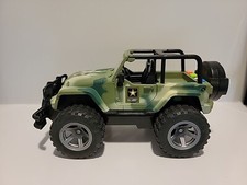 Toy army jeep - Doors Open And Makes Noise 