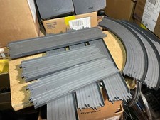 1977 IDEAL TOY RACE TRACK TRACK 12 PIECES PLUS 2 CONTROLLERS FREE SHIP