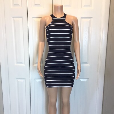 love culture bodycon dress Navy Blue Striped Sleeveless Lace up Side Size Medium model-aminah