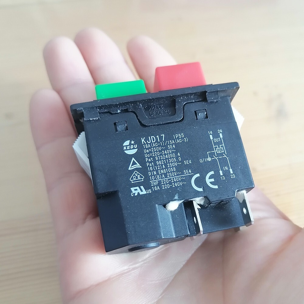 KJD12 Wasserdichter Not-Aus Schalter – Elektromagnetischer Drucktaster Für Bohrmaschinen, 4-Pin