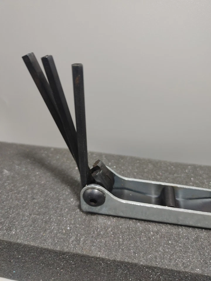 Eklind 9pc SAE Fold-Up Hex Key Set 20911 – No. 91 (Sizes 5/64–1/4) - Used - Image 3 of 4