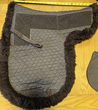 Griffin Nuumed brown wool Dressage/Show Numnah, large, with 2 adaptable shims.
