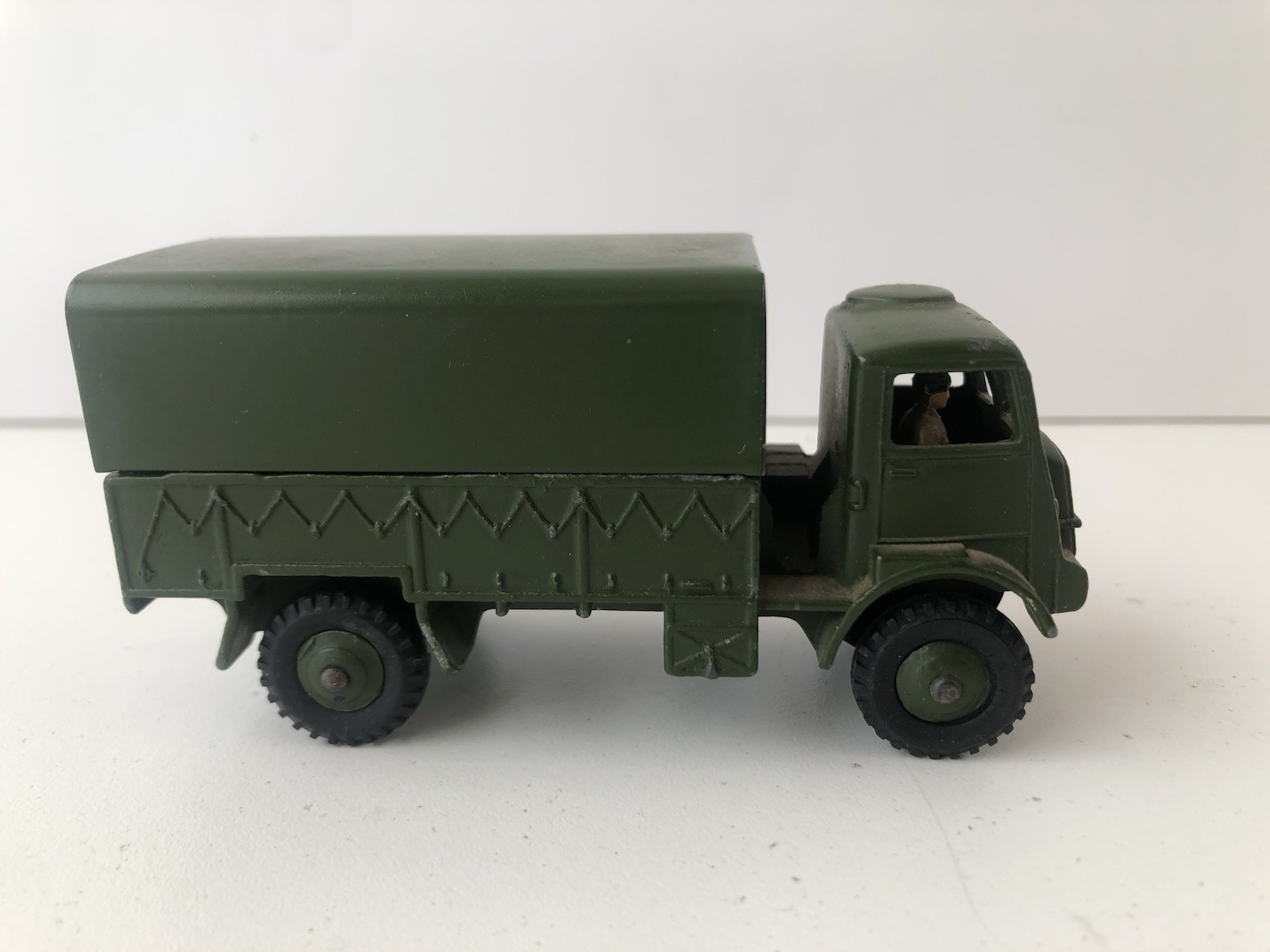 Schuco Volkswagen Polo 1975 1:43 623