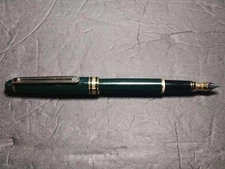Colibri R O C Fountain Pen Green, Black & Gold F NIB