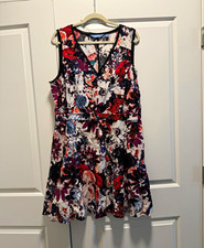 Simply Vera Vera Wang Women's XL Multicolor Floral Fit & Flare V-Neck Dress