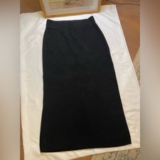 Unbranded size large black knitted maxi skirt