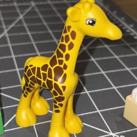 Lego Duplo 4962 Baby Zoo Incomplete - Extras - 5 Animals & Zoo Keeper