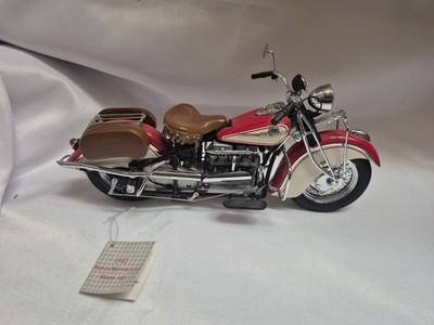 Franklin Mint B11YB35 1942 Indian 442 Red White