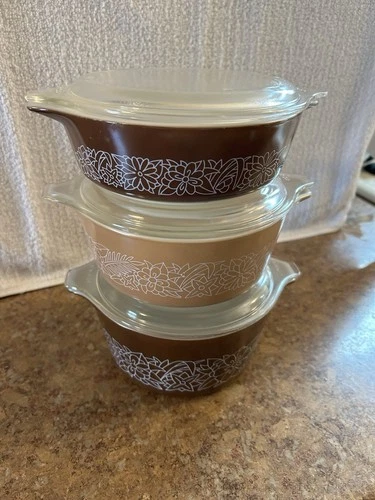 PYREX Vintage Woodland Brown Beige Glass Casserole Dish Set 1L with Lids