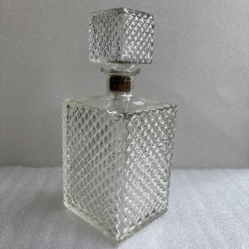 Vtg Thatcher Diamond Pattern Glass Liquor Bottle Decanter w/ Stopper Barware - Picture 4 of 22