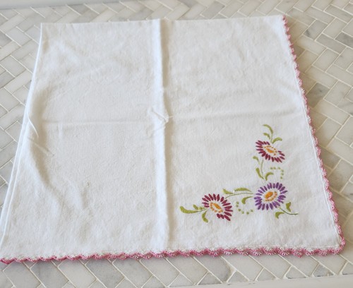 Beautiful Vintage Embroidered And Crocheted Table Cover