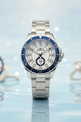 Invicta Pro Diver 47124 White Dial Blue Bezel 44mm Quartz SS Bracelet New In Box