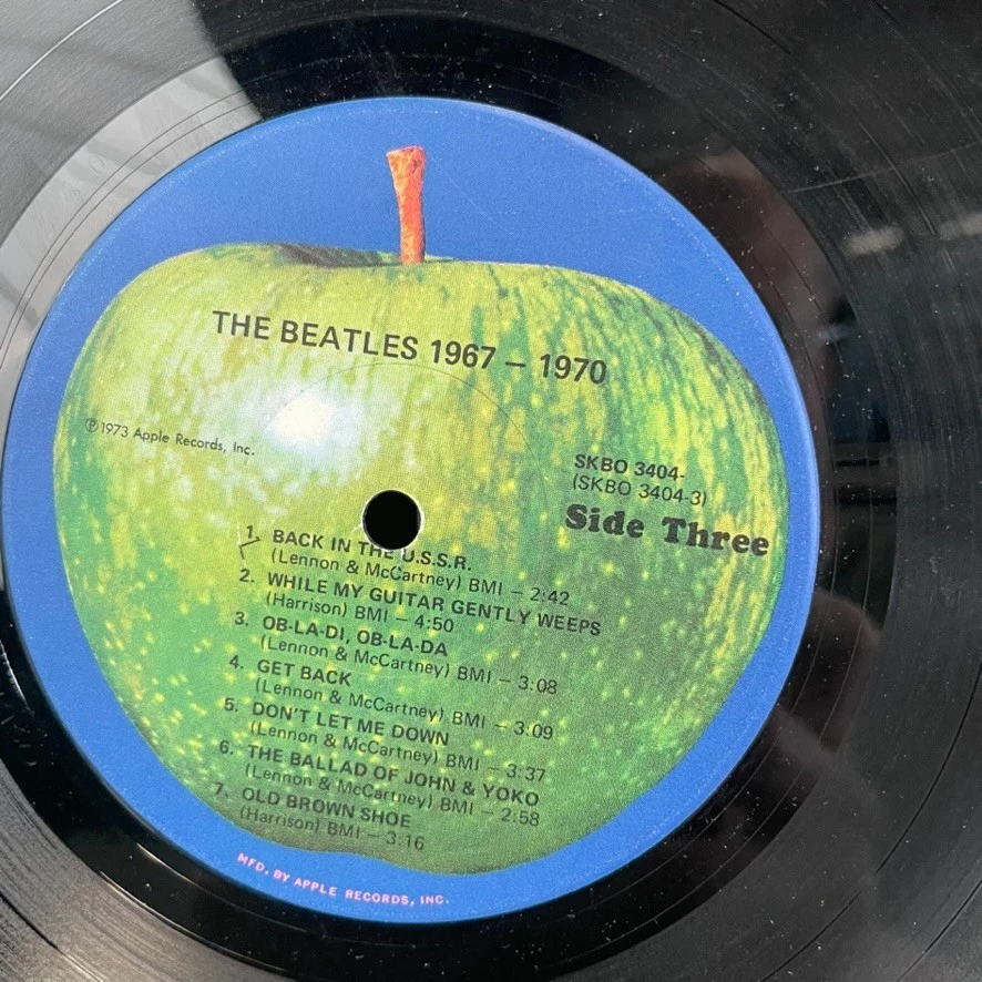 The Beatles 1967–1970 Blue Album 2×LP (Apple SKBO-3404, 1973 US Pressing) VG/VG- Foto 4 de 4